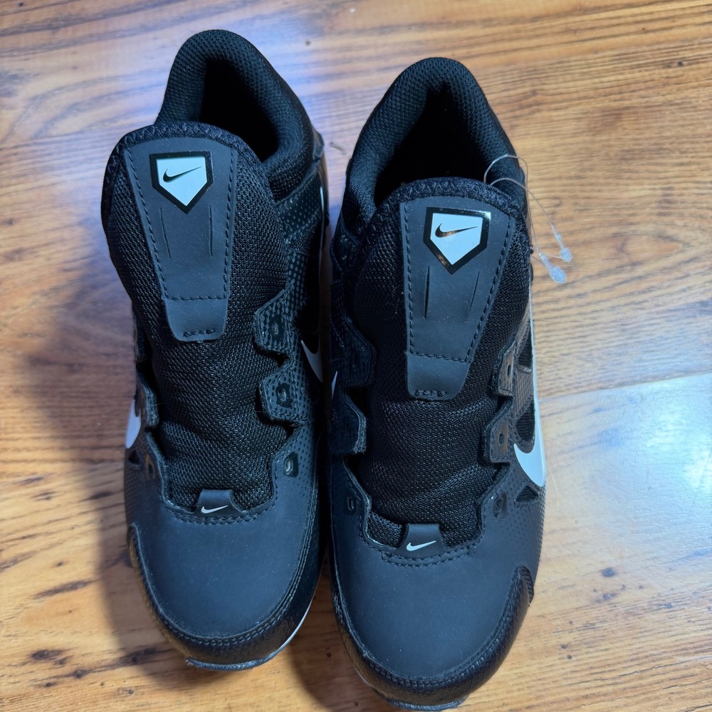 Nike Hyperdiamond Softball Cleats Black White Volt No Laces 684680-010. Sz 7